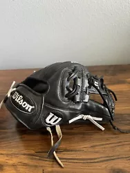 Wilson A2000 Baseball Glove 1788 11.25 Infield.
