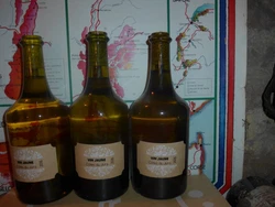 Lot de 3 Vin Jaune 2016. Quantité limitée.