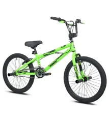 Its bright green paint job is easy to spot. Excellent condition.