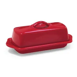 Serve soft, spreadable butter without the worry of spoilage or contamination with the Chantal butter dish. Chantal...