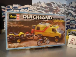 The box has lots of wear from storage. Kit has been started and there is an extra body in 2-parts. They were always...