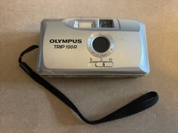 Olympus TRIP 100R 27 mm Point and Shoot Camera Tested.