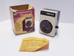 VINTAGE INTERMATIC TIME-ALL 24 HOUR AUTOMATIC LAMP & APPLIANCE TIMER    Pre owned. Comes in original box. Box is...