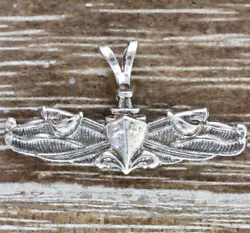 BEAUTIFUL PENDANT. The pictures are of the the actual item(s) you are buying. I AM NEVER OFFENDED & I LOVE GIVING DEALS!