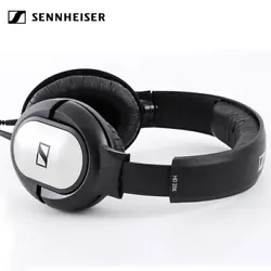 Connectivity Technology Wired. Form Factor Over Ear. Color Black. 1/8