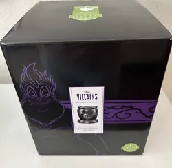 Scentsy Disney Villains Warmer. Like new, used for a week. Light bulb included. Will ship next business day.