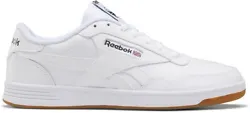 A clean design with etched lines on the midsole and a Union Jack logo keep these triple white kicks smooth. At SOTW,...