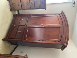 7 piece king bedroom set including bed frame with headboard and footboard, 2 bedside tables, 1 long dresser with...