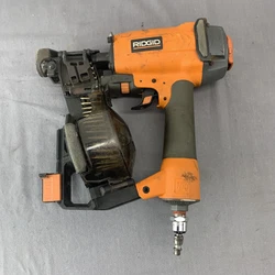 Ridgid R175RND 1-3/4 in. pneumatic Coil Roofing Nail Gun Nice See pictures! The nail gun is pre owned but tested in...