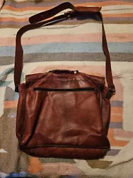 Vintage Timberland Brown Leather Messenger Bag Shoulder Strap - Large-.
