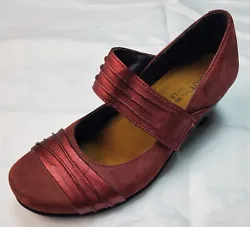 Naot Womens Size EU 36 US 5 Satin Red Leather Mary Jane Comfort Heels. Fair pre-owned condition. A few black scuffs on...