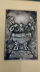 Tableau miniature en argent repoussé .  Sera emballé avec soin et expédié en Collissimo  Nhésitez pas jeter un...
