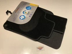 RENAULT FLUENCE  jeu de tapis de marque NORAUTO.      Expédition colissimo suivi 
