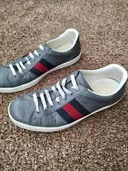 gucci shoes mens size 9. Good condition used