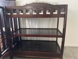 Delta Children Changing Table - BrownNo sign of scratches or any,Used but look new.