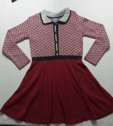 UP FOR YOUR CONSIDERATION IS A BEAUTIFUL GAP SWEATER DRESS TRULY A TOUCH OF ELEGANCE. I am more than happy to answer...