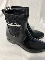 NWOT Coach Rivington Rain Boots . Absolutely gorgeous. Size 9