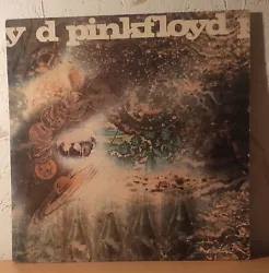 LP PINK FLOYD A Saucerful Of Secrets orginal 1968.  Columbia SCTX 340.770  Pochette VG+ Disque VG une rayure sans...