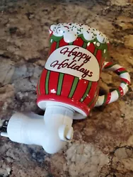 Needs new bulb!!! scentsy plug in wax warmer christmas happy holidays mug retired mug candy cane.