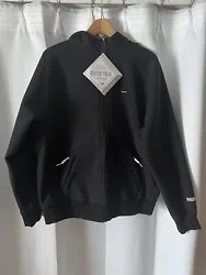 Supreme x Gore-tex windstopper jacket BLACK MEDIUM. NEW WITH TAGS NEVER WORN