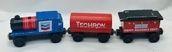 ERTL 2007 CHEVRON WOODEN TRAIN SET w/HOLIDAY CABOOSE. In used condition. Please look at pictures carefully for...