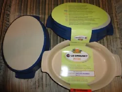 Here is 1 new le creuset 11