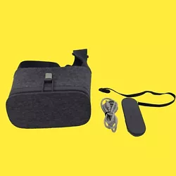This item is sold under the First Sale Doctrine. Headset with remote and generic cable. Functional Condition.