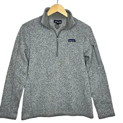 Brand: PatagoniaSize: MHeather Gray 1/4 - zipPulloverSlim FitZipper pocket on left sleeveChest: 19.5