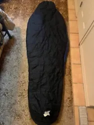 Mountain Hardware PIUTO 600 Mummy Sleeping Bag 5 Degree LG RZ 78”X 31”. Condition: gently used, no holes or stains...