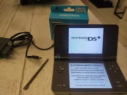 Nintendo Nintendo DSi XL Chocolat sans boîte ni notice + Chargeur neuf en boite  +Jeu Mario 64 sans boîte et...