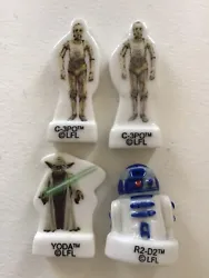 Lot de quatre Fèves - Série Star Wars. 2 figurines 3P01 yoda 1 R2 D2