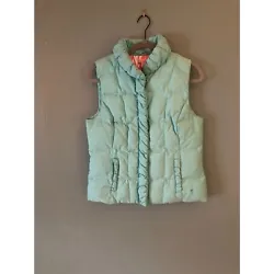 Beautiful Lily Pulitzer aqua zipper & snap puffer vest size medium with side zip pockets. Filled with down and duck...