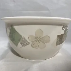 CORELLE COORDINATES 2 QT. / 1.9 L SANDSTONE TEXTURED LEAVES STONEWARE BOWLPre-owned…Excellent condition…No chips or...