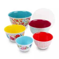 Bowls nest for compact and convenient storage. Perfect for family gatherings, parties, picnics, and so much more.