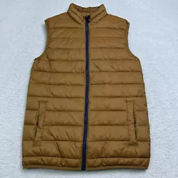SWISS TECH Puffer Vest Mens Small 34-36 Lightweight Sleeveless Zip Up Nylon EUC. Please confirm the measurements shown...