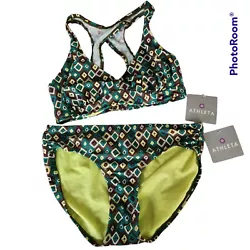Athleta 2 piece swimsuitBrown with white and green diamond printThe top is a size 32D/30DDBottoms are a size mediumThe...