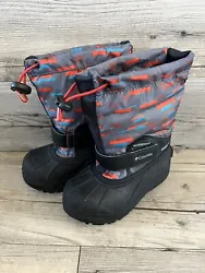 Keep your little ones feet warm and dry this winter with these Columbia Powderbug Plus ll snow boots. The boots come in...