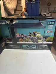 FLUVAL EVO 13.5 GALLON SALTWATER FRESHWATER AQUARIUM-Local Pickup USED. Top cover has a crack on it hence the reduced...