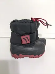 Cat & Jack Thermolite Black Winter Snow Boots Toddler Boys Size 5/6 ***there is a name written inside both boots 