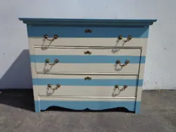 Charming Antique Dresser / Chest of Drawers / Bedside Table / Storage.