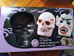 Wilton 3-D Skull Cake Pan Halloween/Skeleton -. [SHF] Something I bought but never used , thanks