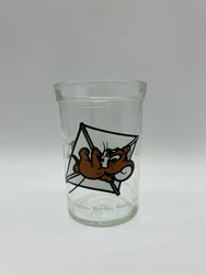 Welchs Tom and Jerry 1990 Jelly Jar Glass Vintage Used. Condition is “Used”. Shipped with USPS First Class Mail.