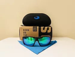 Brand new Costa Polarized Fishing Sunglasses comes with case box and microfiber cleaning cloth.*You will get your order...