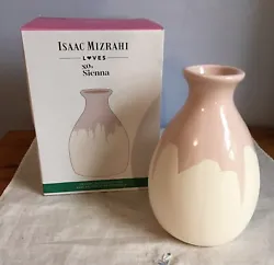isaac mizrahi, loves xo sienna ceramic vase. Hand dpped glaze. Never used, original box, no chips or cracks Pretty pale...