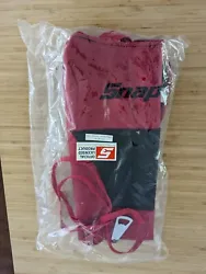 This auction is for a Brand New Snap-On Tools Grilling BBQ Apron With Bottle Opener.  Good luck bidding.