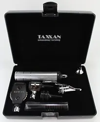 OTOSCOPE, OPHTHALMOSCOPE, NASAL SPECULUM WITH LOTS OF EXTRAS. Ophthalmoscope has built in -20 to +40 diopter lens set...