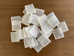 25 Boites de protections officielles NINTENDO Game Boy