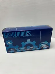 Introducing the Gloveworks Industrial Latex gloves in medium size, brought to you by AMMEX. These latex gloves are...