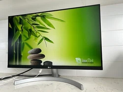 Virtually Borderless Design. 1ms Motion Blur Reduction. 75Hz Refresh Rate. Two HDMI inputs and one VGA input. Monitor...
