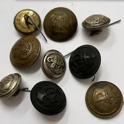 Lot 9 boutons militaires anciens Marine . Ref75967.